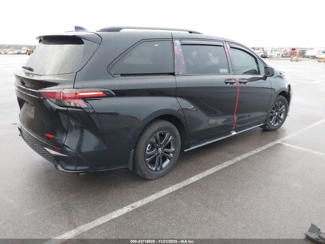 5TDDSKFC4SS181659 Toyota Sienna Xse