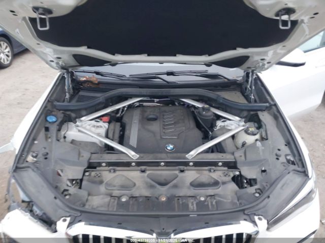 2021 BMW X5 5UXCR6C04M9F10226 Photo 9