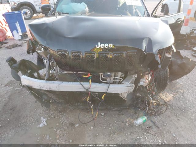 2019 JEEP CHEROKEE 1C4PJLLN9KD147532 Photo 5