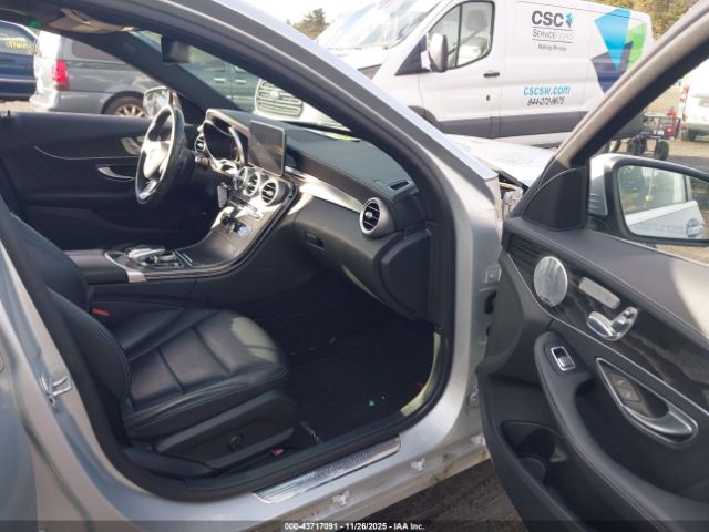2016 MERCEDES-BENZ C 300 55SWF4KB6GU117672 Photo 4