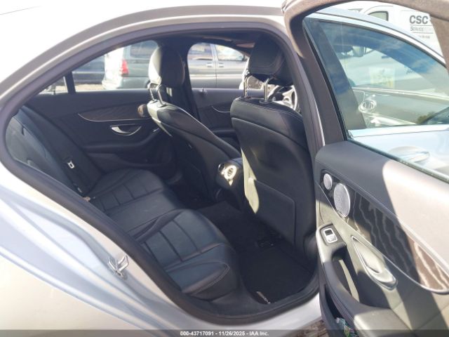 2016 MERCEDES-BENZ C 300 55SWF4KB6GU117672 Photo 7