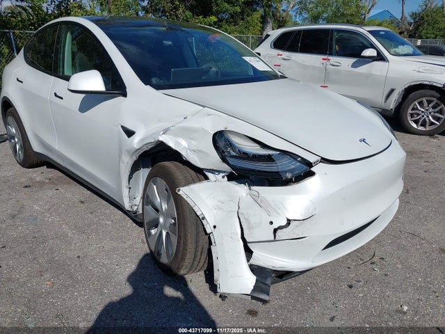 2020 TESLA MODEL Y 5YJYGDEE1LF013467 Photo 5