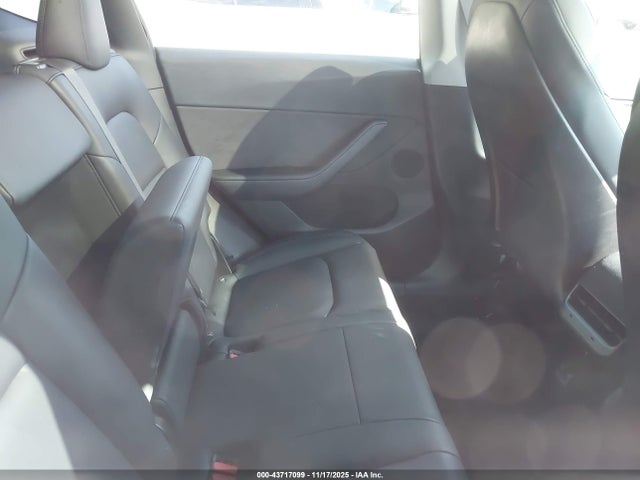 2020 TESLA MODEL Y 5YJYGDEE1LF013467 Photo 7