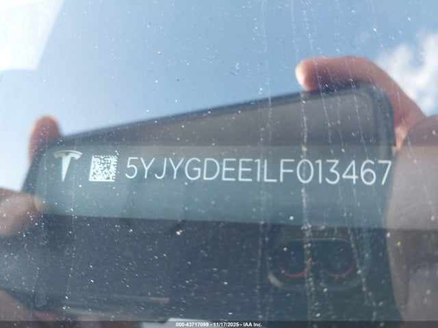 2020 TESLA MODEL Y 5YJYGDEE1LF013467 Photo 8