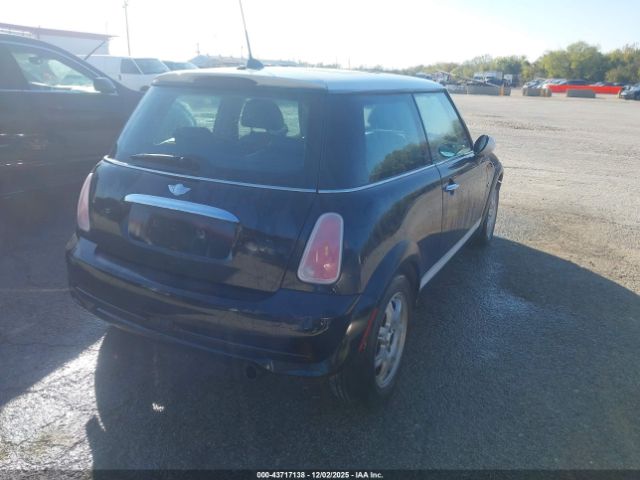 2006 MINI COOPER WMWRC33546TJ77274 Photo 3