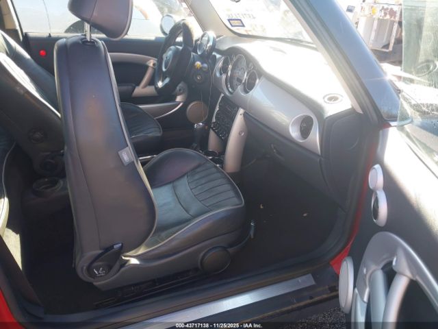 2006 MINI COOPER WMWRC33546TJ77274 Photo 4