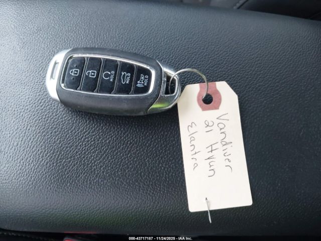 2021 HYUNDAI ELANTRA KMHLM4AGXMU209437 Photo 10