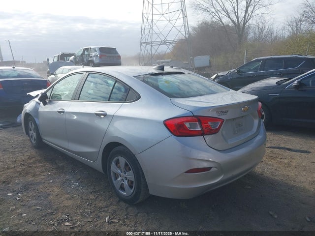Aukcja sprzedaży 2018 Chevrolet Cruze Ls Auto, vin: 1G1BC5SM1J7185030, numer aukcji: 43717188