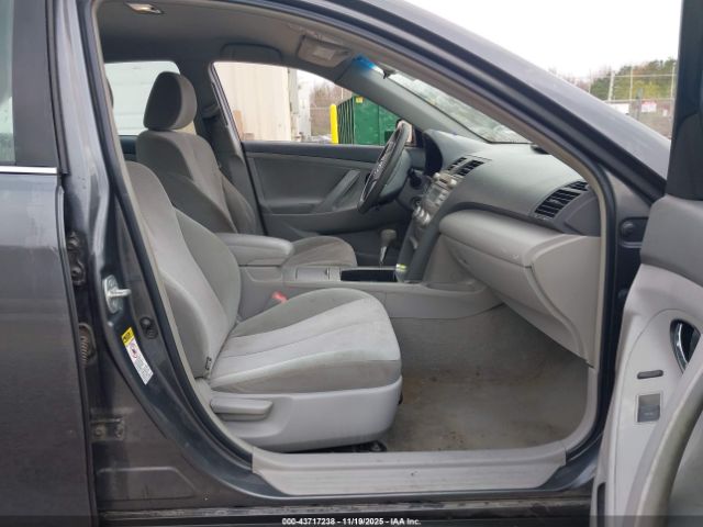 2011 TOYOTA CAMRY 4T1BF3EK1BU756270 Photo 4