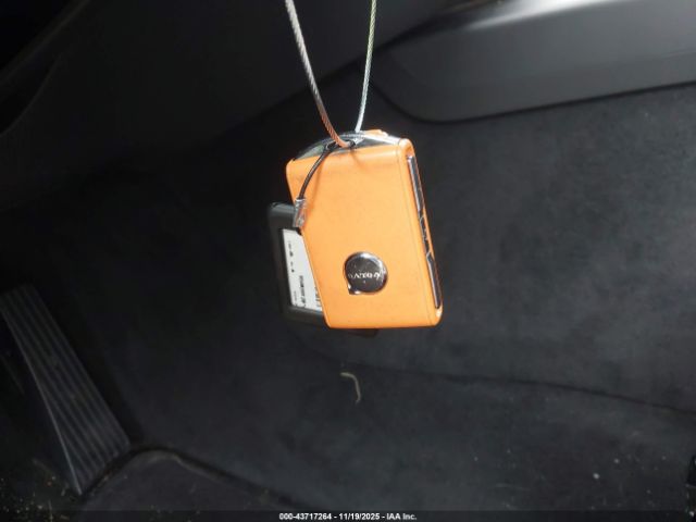 2025 VOLVO V60 CROSS COUNTRY YV4L12WK6S2149807 Photo 10