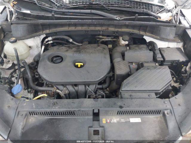 2017 HYUNDAI TUCSON KM8J3CA48HU514726 Photo 9