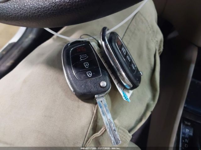 2017 HYUNDAI TUCSON KM8J3CA48HU514726 Photo 10