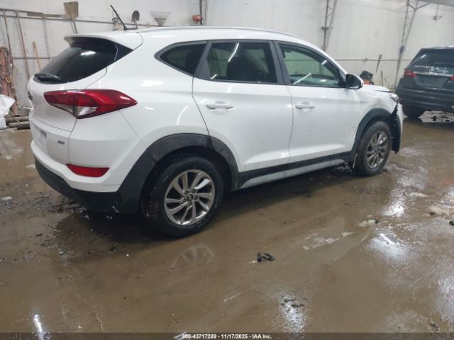 2017 HYUNDAI TUCSON KM8J3CA48HU514726 Photo 3