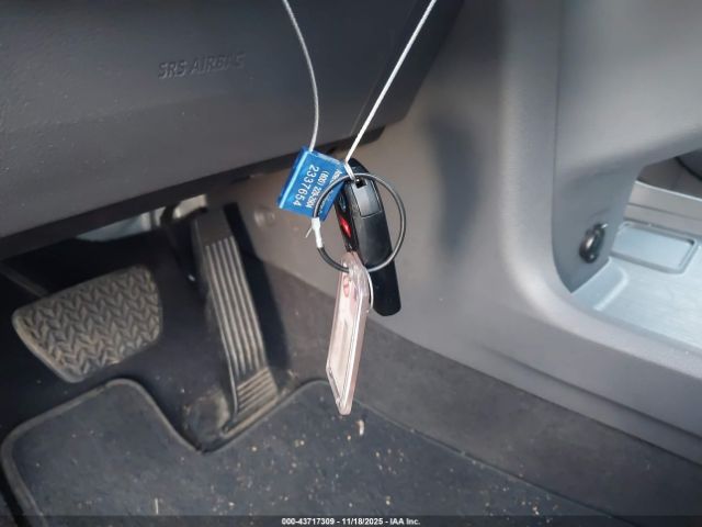 2024 TOYOTA SIENNA 5TDKRKEC3RS202628 Photo 10