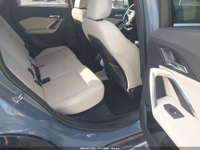 2024 BMW X1 WBX73EF04R5Z92995 Photo 7