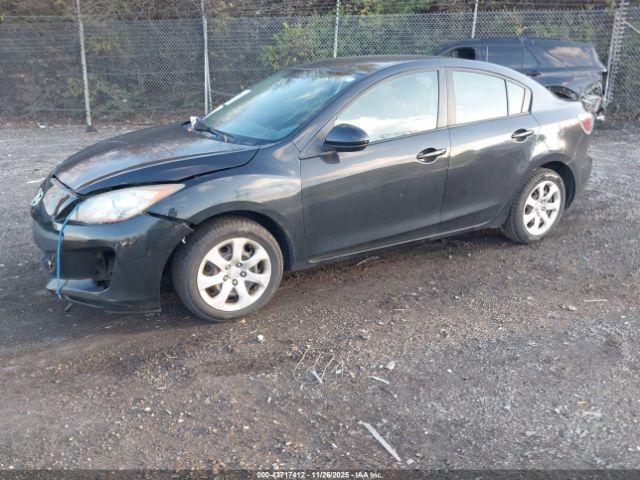 2013 MAZDA MAZDA3 JM1BL1U8XD1702994 Photo 1