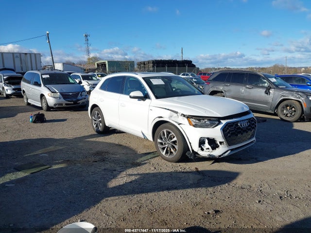2022 AUDI Q5 WA1EAAFY1N2111247 Photo 0