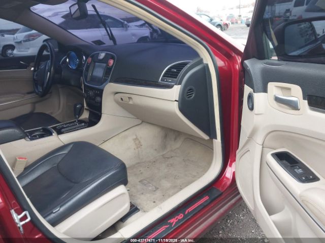 2011 CHRYSLER 300 2C3CA4CG5BH530008 Photo 4