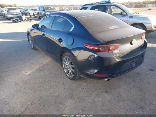 2019 MAZDA MAZDA3 JM1BPACL5K1109907 Photo 2