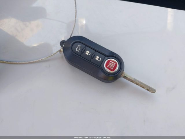 2014 FIAT 500L ZFBCFABH0EZ020193 Photo 10