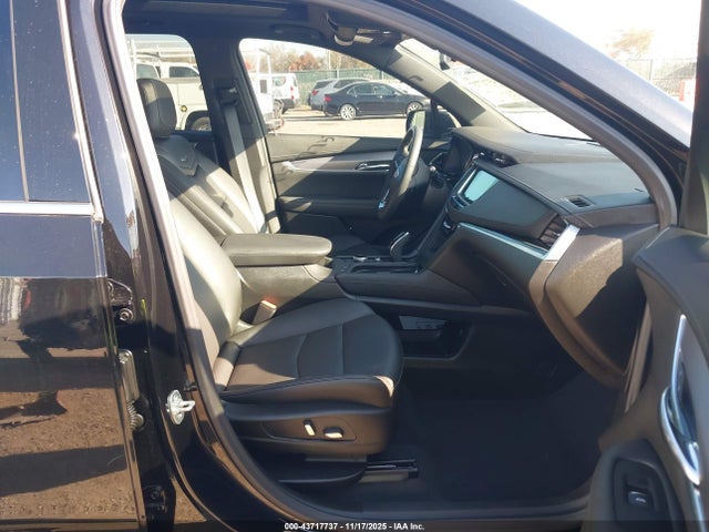 2025 CADILLAC XT6 1GYKPAR45SZ139324 Photo 4