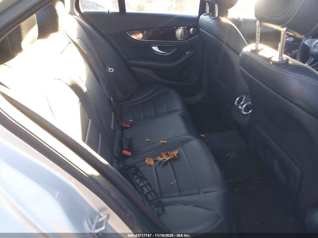43717747 :رقم المزاد ، 55SWF4KB7FU009124 vin ، 2015 Mercedes-benz C 300 4matic مزاد بيع