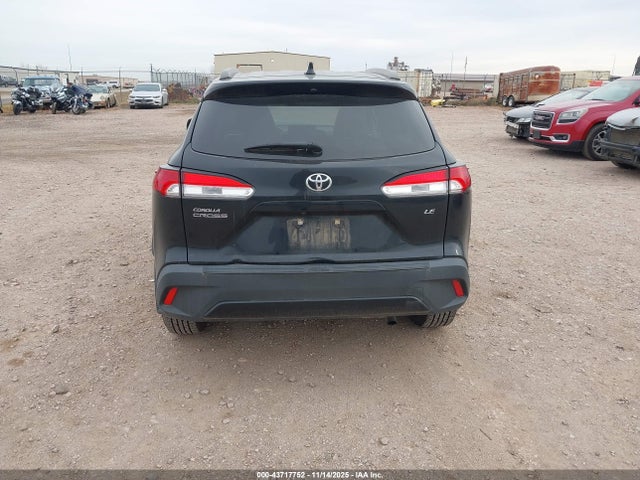 Продаж на аукціоні авто 2022 Toyota Corolla Cross Le, vin: 7MUCAAAG2NV008168, номер лоту: 43717752