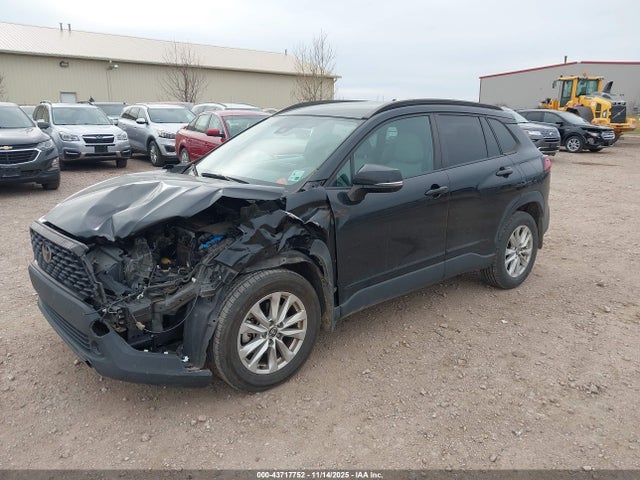 Продаж на аукціоні авто 2022 Toyota Corolla Cross Le, vin: 7MUCAAAG2NV008168, номер лоту: 43717752
