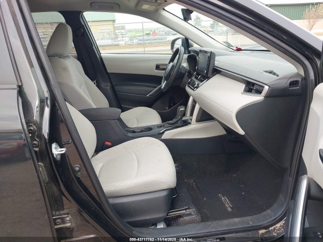 Продаж на аукціоні авто 2022 Toyota Corolla Cross Le, vin: 7MUCAAAG2NV008168, номер лоту: 43717752