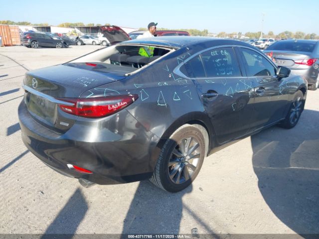 2018 MAZDA MAZDA6 JM1GL1UM0J1311495 Photo 3
