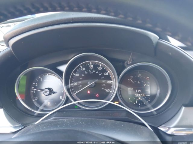 2018 MAZDA MAZDA6 JM1GL1UM0J1311495 Photo 6