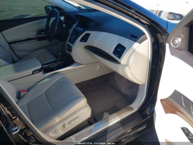 2016 ACURA RLX JH4KC1F50GC001021 Photo 4