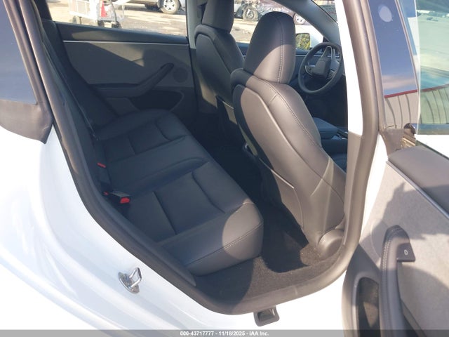 2025 TESLA MODEL 3 5YJ3E1EAXSF073306 Photo 7