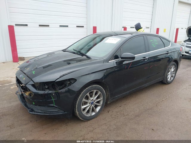 43717812 :رقم المزاد ، 3FA6P0HD7HR367394 vin ، 2017 Ford Fusion Se مزاد بيع