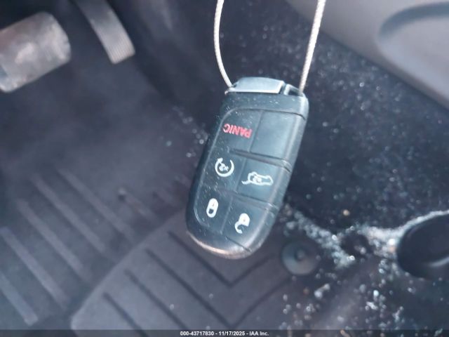 2016 JEEP GRAND CHEROKEE 1C4RJFBG2GC382025 Photo 10