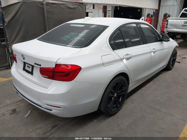 2018 BMW 330I WBA8D9C51JEM31757 Photo 3