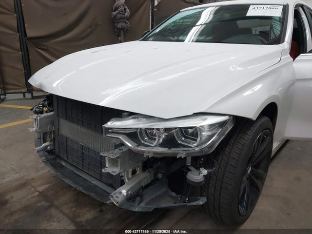 2018 BMW 330I WBA8D9C51JEM31757 Photo 5
