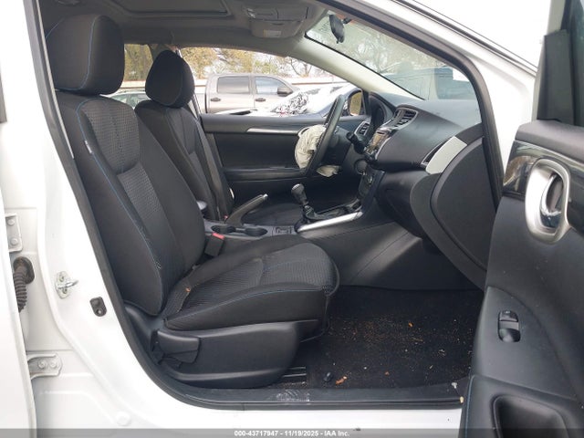 Продажа на аукционе авто 2017 Nissan Sentra Sr Turbo, vin: 3N1CB7AP6HY279101, номер лота: 43717947