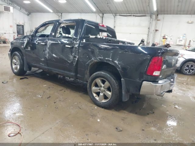 2015 RAM 1500 3C6RR7LT9FG599312 Photo 2