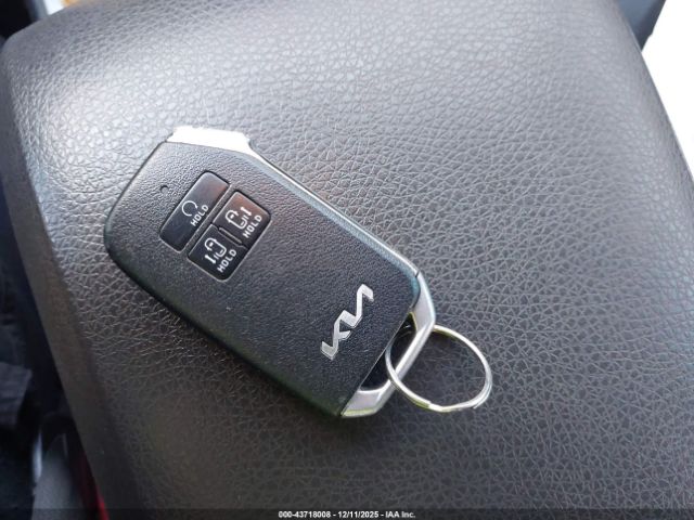 2022 KIA CARNIVAL MPV KNDNB4H33N6158424 Photo 10