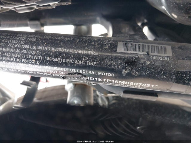 2021 HARLEY-DAVIDSON FLTRXS 1HD1KTP16MB607821 Photo 9