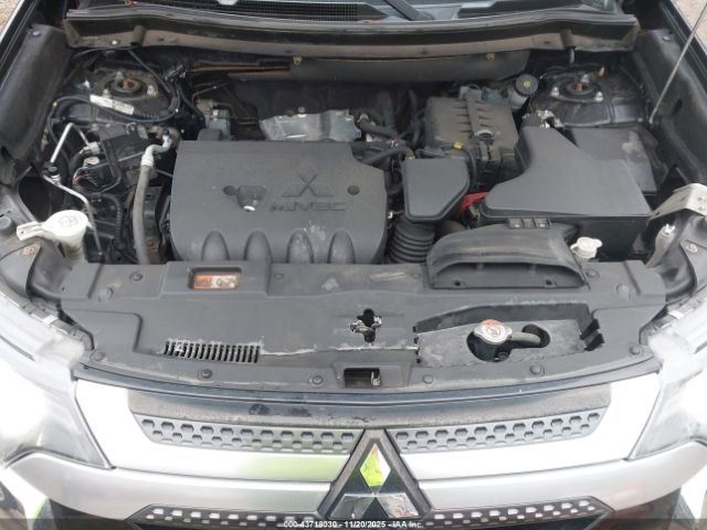 2019 MITSUBISHI OUTLANDER JA4AZ3A37KJ002050 Photo 9