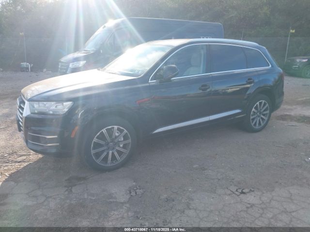 2017 AUDI Q7 WA1VAAF72HD059174 Photo 1