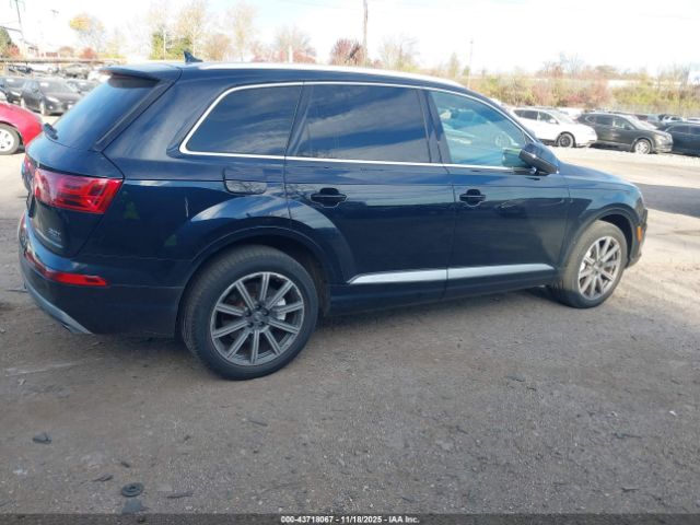 2017 AUDI Q7 WA1VAAF72HD059174 Photo 3