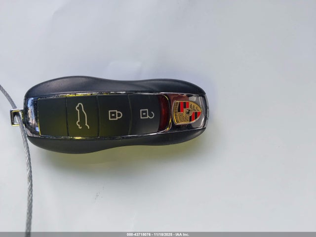 2021 PORSCHE MACAN WP1AG2A56MLB52244 Photo 10