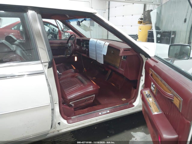 1983 CADILLAC SEVILLE 1G6AS69N6DE818456 Photo 4