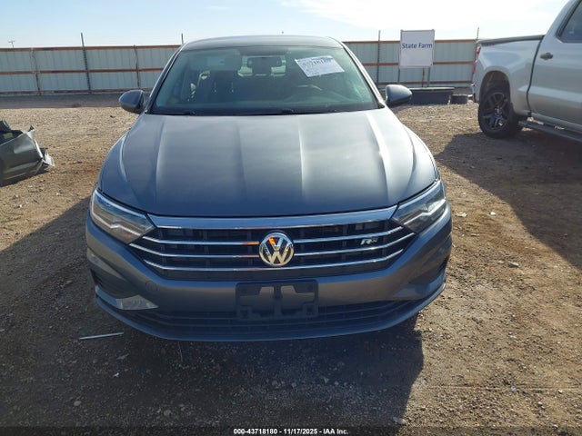 Продаж на аукціоні авто 2019 Volkswagen Jetta 1.4t R-line/1.4t S/1.4t Se, vin: 3VWCB7BU5KM154121, номер лоту: 43718180