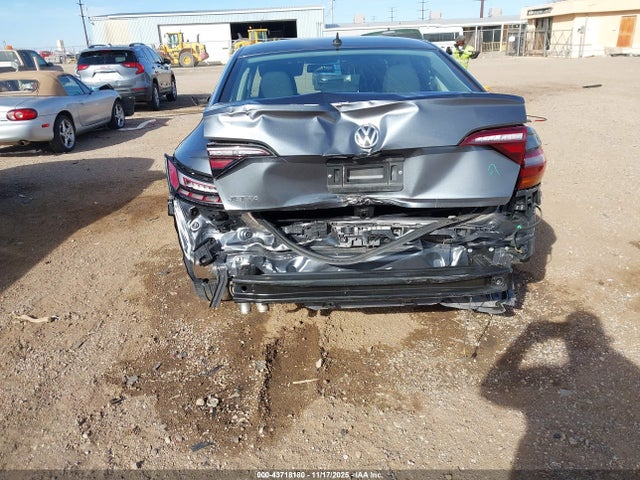 Продаж на аукціоні авто 2019 Volkswagen Jetta 1.4t R-line/1.4t S/1.4t Se, vin: 3VWCB7BU5KM154121, номер лоту: 43718180