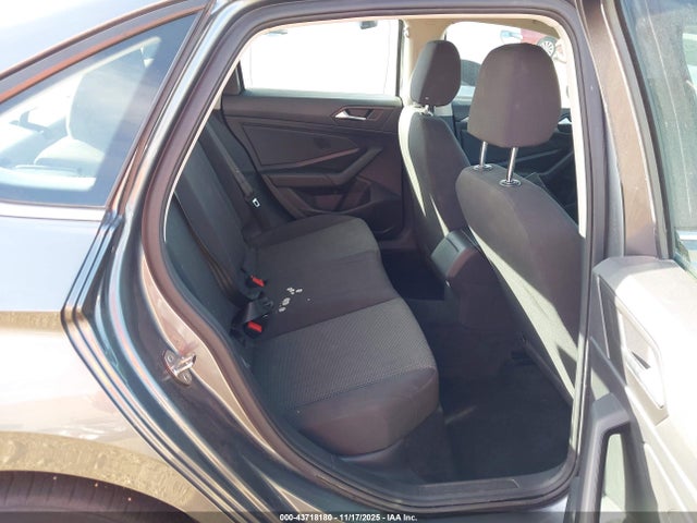 Продаж на аукціоні авто 2019 Volkswagen Jetta 1.4t R-line/1.4t S/1.4t Se, vin: 3VWCB7BU5KM154121, номер лоту: 43718180