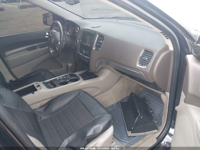 43718196 :رقم المزاد ، 1D4RE2GG3BC616187 vin ، 2011 Dodge Durango Express مزاد بيع